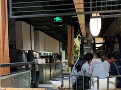 露天位-湊湊火锅·茶憩(杭州湖滨银泰in77店)