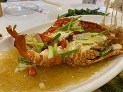 清蒸小青龙-探秘12时海鲜生蚝排档