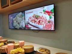 -龍歌自助小火锅(市南金茂湾店)