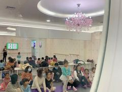 -Isee灰姑娘国际儿童艺术中心(北马路大悦城店)