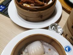 -纽斯特牛排自助餐厅(浦江万达店)