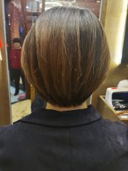 -首脑美发沙龙