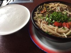 -银同牦牛肉火锅