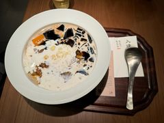 -RUXU入续糖水铺与包(卓悦中心店)