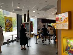 -麦当劳(杭州三花国际店)