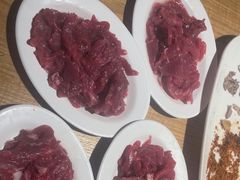 -牛满溢·自助潮汕鲜牛肉火锅(龙汇路店)