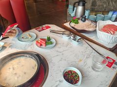 -捞神煲汤火锅(湖滨商业街店)