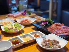 -唯成•韩国炭火烤肉 유성고기