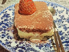 -芭莉与彩虹西餐厅(成都合生汇店)