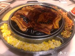 黑椒后切五花肉-韩宫宴烤肉·料理(苏州中心店)
