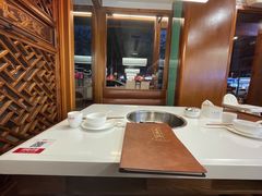 靠窗位-土连锅·现熬养生汤锅(梁家巷店)