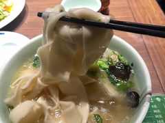 -萧记三鲜烩面(郑汴路店)