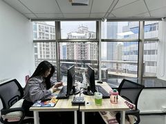 -公园前(地铁站)