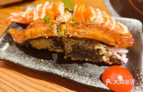Snow Crab & Eel Taco Duo