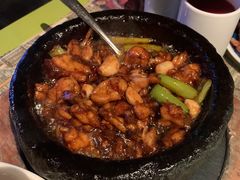 石锅杭椒牛蛙-桂满陇天书(南京德基旗舰店)