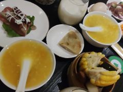 -金色印象·4K影院式足体养生(南坪桃源店)