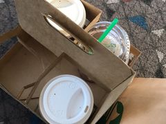 -星巴克(香港国际机场44号闸店)