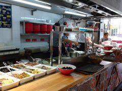 自助取餐区-牛吃草牛杂面(天一店)