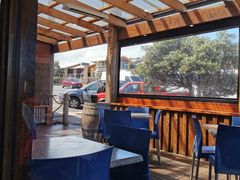 -12 Rocks Beach Bar Cafe