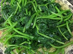 -乡土特色.冷锅鱼.牦牛肉汤锅