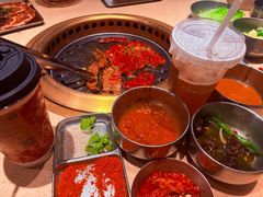 -蚂蚁洞·烤肉大营地(上海静安大悦城店)