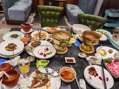 -小天鹅戴斯酒店鲸鲨百汇创作料理