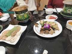 -小背篓菌汤火锅(济阳店)