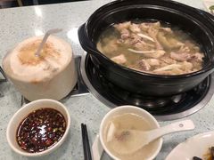 -烹然四季椰子鸡火锅(团结湖总店)