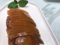 杭州酱香鸭-悦融琥珀·京鲁菜·海味珍品(西单店)