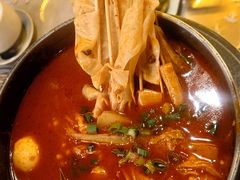 -沪上名羊天下•烤羊腿•东北烧烤•小龙虾(浦东直营总店)