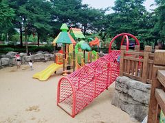 -荔湾区儿童公园