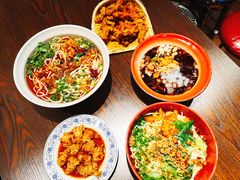 肠结-爆炸头阿姨小四川正宗川味小吃(无任何分店)
