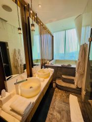 -广州四季酒店·花水疗中心·高空Spa