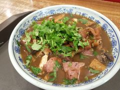 卤煮火烧-门框胡同百年卤煮(新街口店)