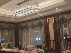 -沪华海鲜大酒楼(南汇店)