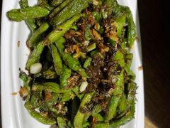 干煸四季豆-渝信川菜 · 川味家常菜(长安店)