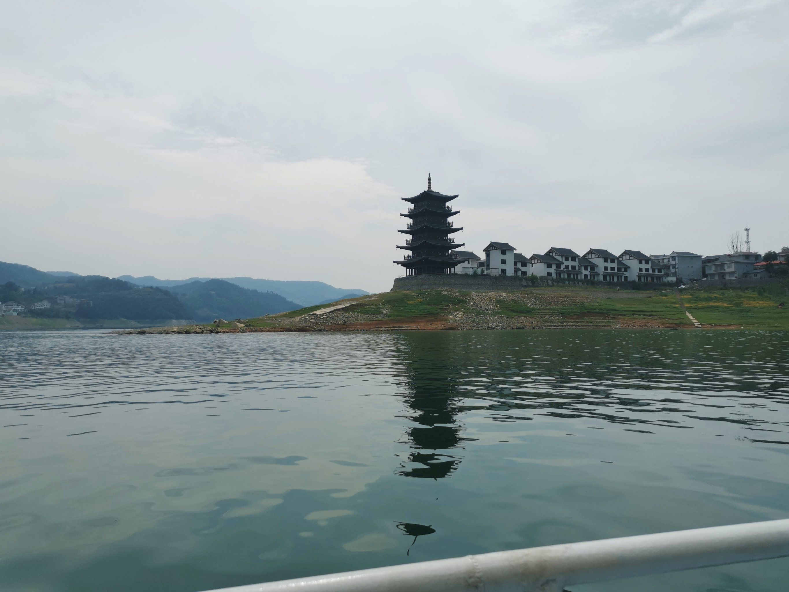 安康瀛湖一日游