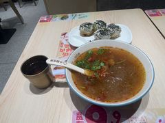 -小杨生煎(浦江欢乐颂店)