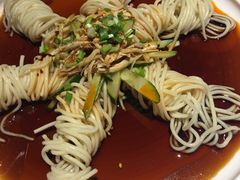 -卢大鲜鱼头捞饭(美利广场店)