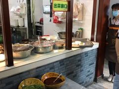 自助调料区-沈卫国卤鸡店(总店)