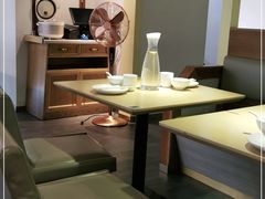 -关东小磨东北菜(上海长风大悦城店)