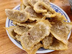 老北京炸灌肠-门框胡同百年卤煮(新街口店)