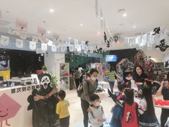-爱睿思儿童早教亲子游泳(万象城店)