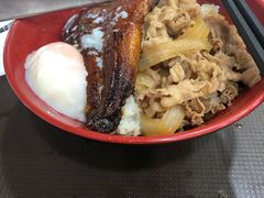 温泉蛋牛肉鳗鱼丼-食其家·牛丼咖喱(浦电路店)