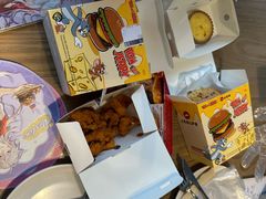 -必胜客(航洋国际店)