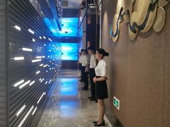 -鼎泰亨·海鲜牛肉餐厅(滨江店)