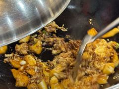 -70後铁锅炖(坡博总店)