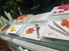 -川骄海鲜自助(王府井奥莱UP TOWN店原世界之花店)