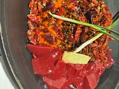 -旧街市鲜货老火锅(大光路店)