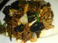 -大鸭梨烤鸭店(金顶街店)